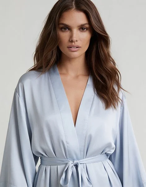 Шелковый халат с рукавами 3/4 INCANTO PD267 голубой - 1