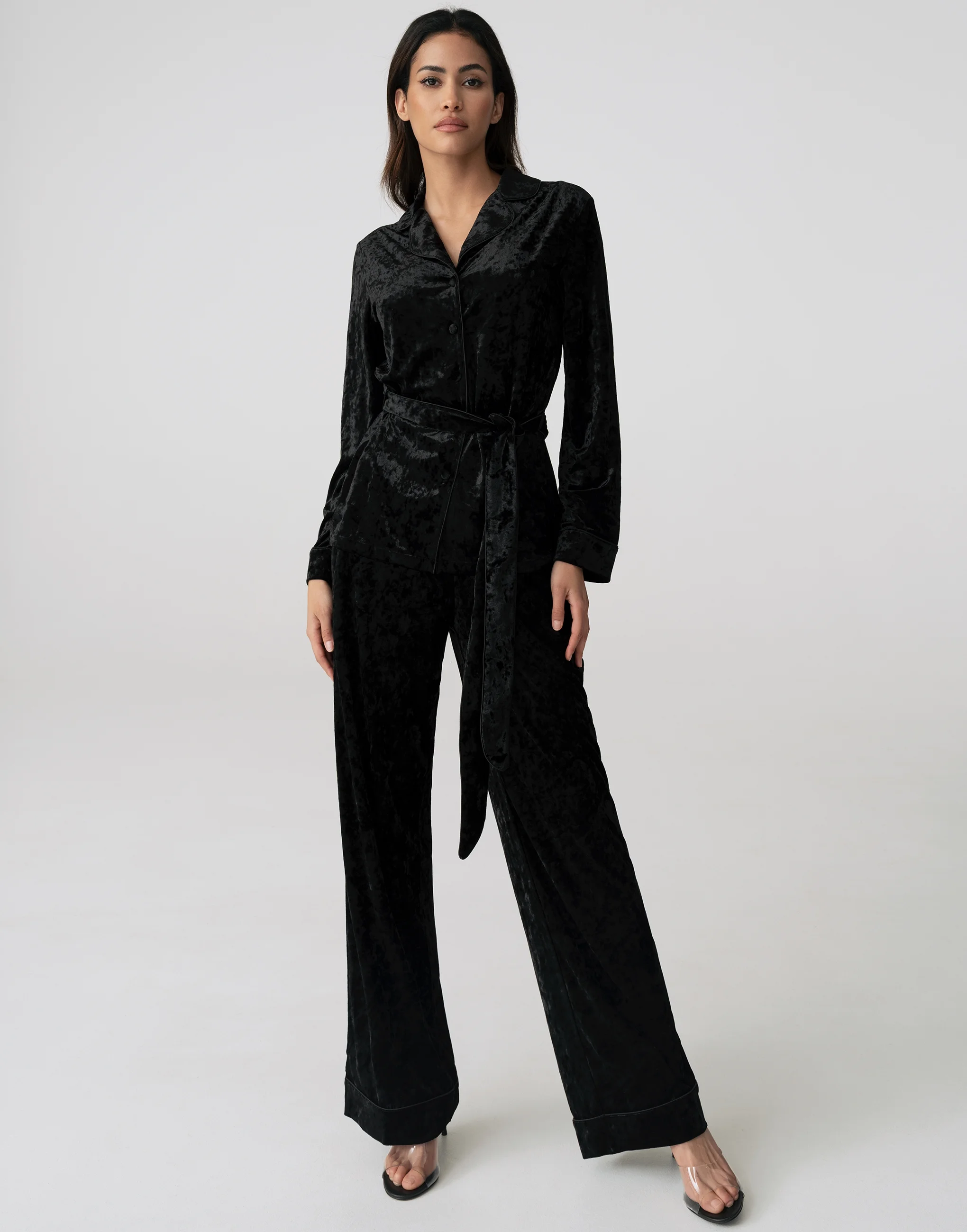 Распродажа - Скидки до 70% - 9-3