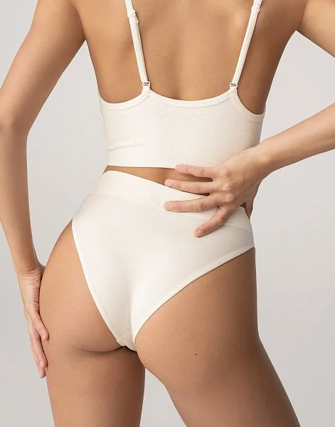 Второй бюстгальтер со скидкой 30% - 11-3