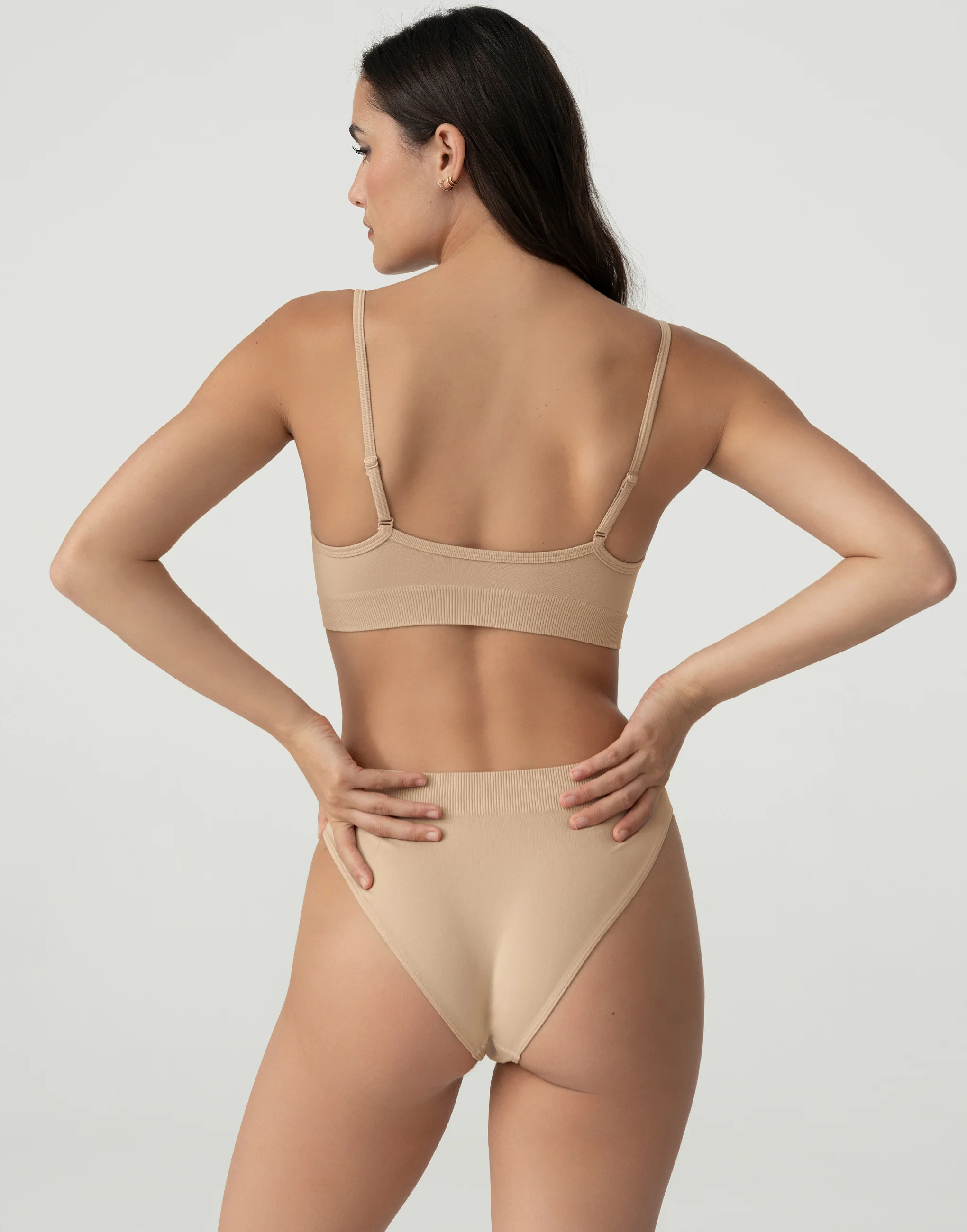 Бюстгальтеры без косточек - 6-3